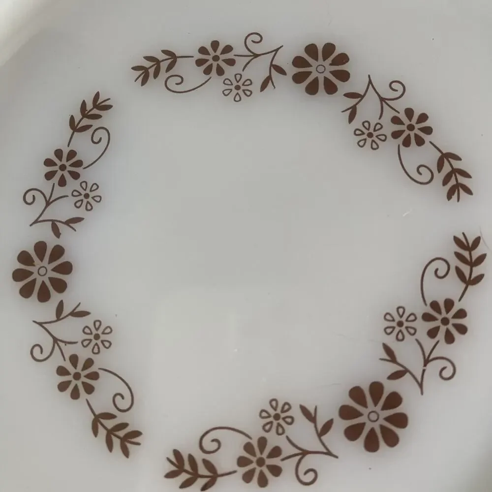 Vintage Milk Glass Fluted Pie Plate Brown Daisy Retro Dyna ware Pyr-O-Rey 9